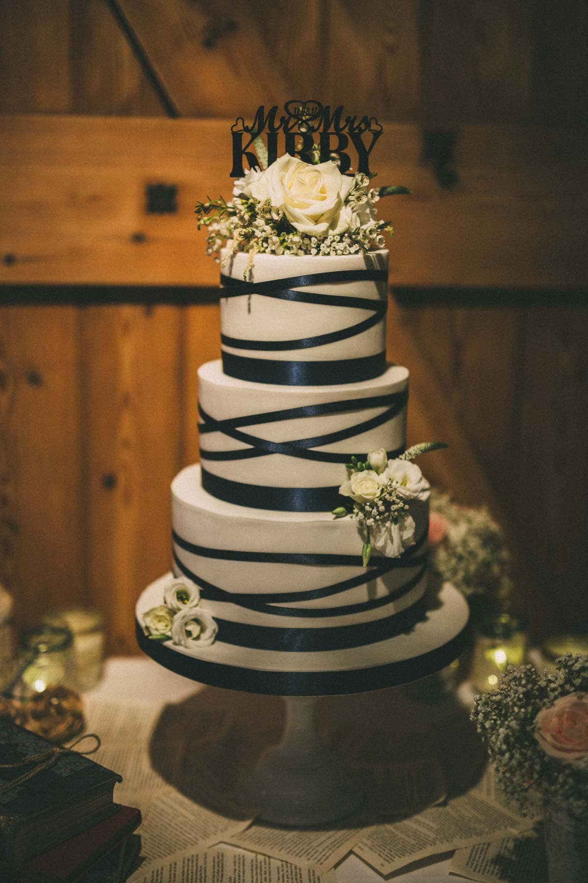 wedding cake notley farm wedding